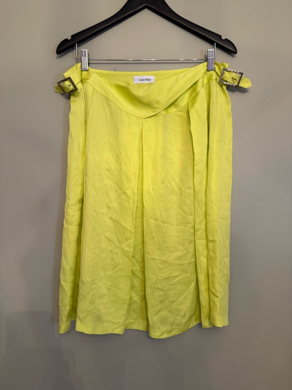 Vintage Calvin Klein 100% Silk Midi Skirt Chartreuse Lime Buckle Detail Size 14